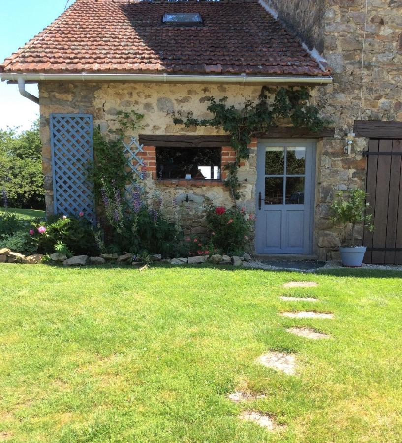 Le Cosy Villa แซ็งต์-ยีริกซ์-ลา-แปร์ช ภายนอก รูปภาพ