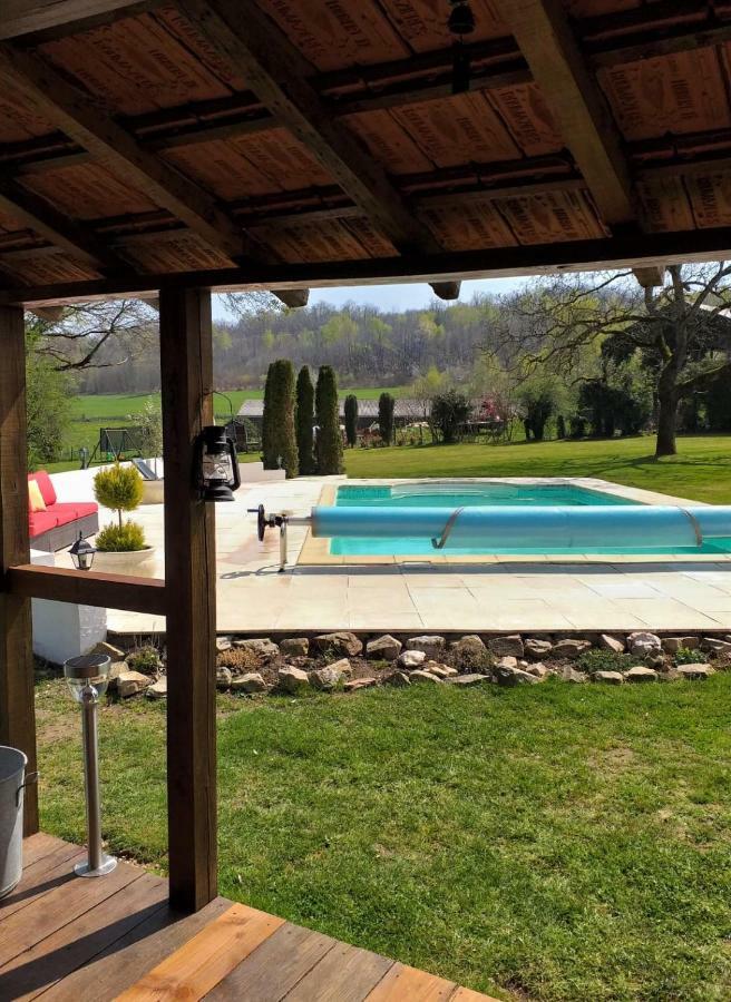 Le Cosy Villa แซ็งต์-ยีริกซ์-ลา-แปร์ช ภายนอก รูปภาพ
